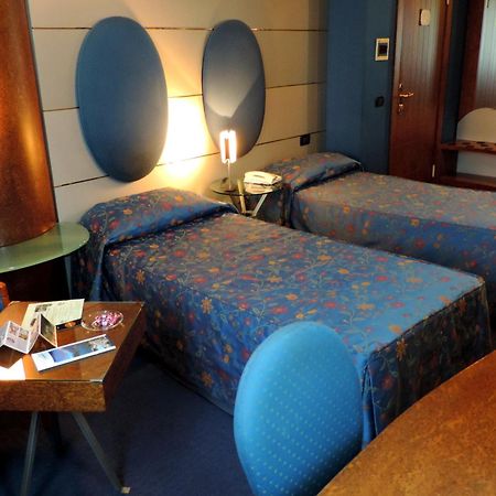Arosio Hotel Zimmer foto